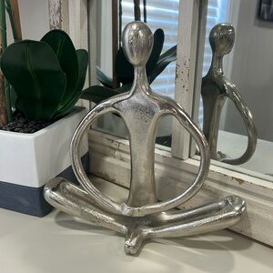 Meditation statue